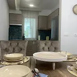 Lägenhet Sunshine Homes