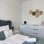 Lägenhet Sunshine Homes