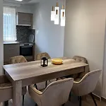 Sunshine Homes Lägenhet Zamárdi