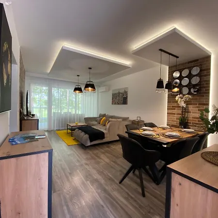 Sunshine Homes Zamardi