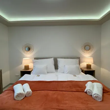 Sunshine Homes Апартаменты