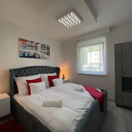 Sunshine Homes Apartment *