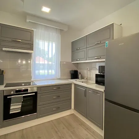 Daire Sunshine Homes Zamárdi