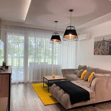 Апартаменты Sunshine Homes Замарди