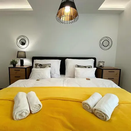 Sunshine Homes Zamárdi